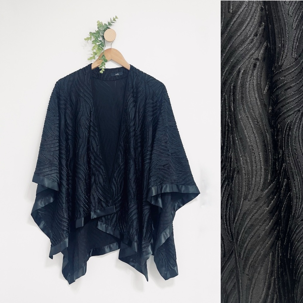 Ruti Black Burnout Open Front Lagenlook Poncho